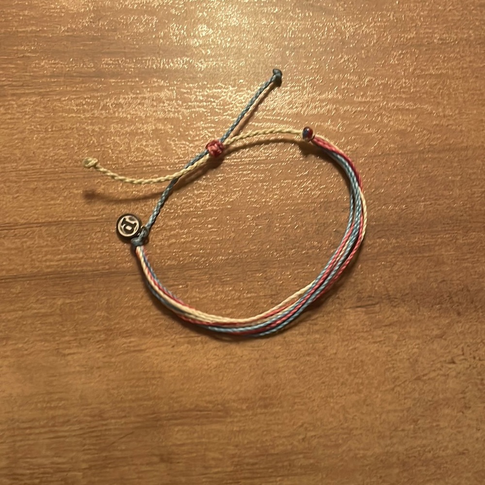 Pura vida bracelet